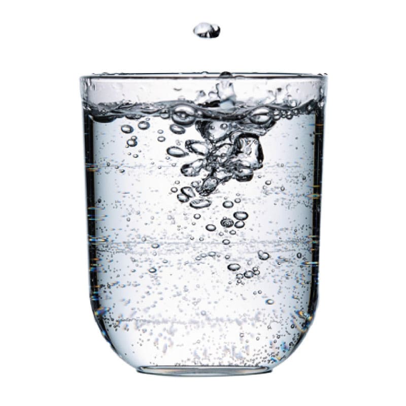 Wasserqualität der Zukunft von AQUASAFE - Glas mit Wasser