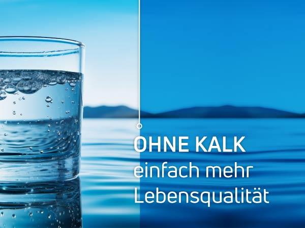 Ratgeber Enthärtungsanlage - Ohne Kalk einfach mehr durchblick und mehr Lebensqualität - Das Bild zeigt ein Glas mit kristallklarem Wasser | AQUASAFE